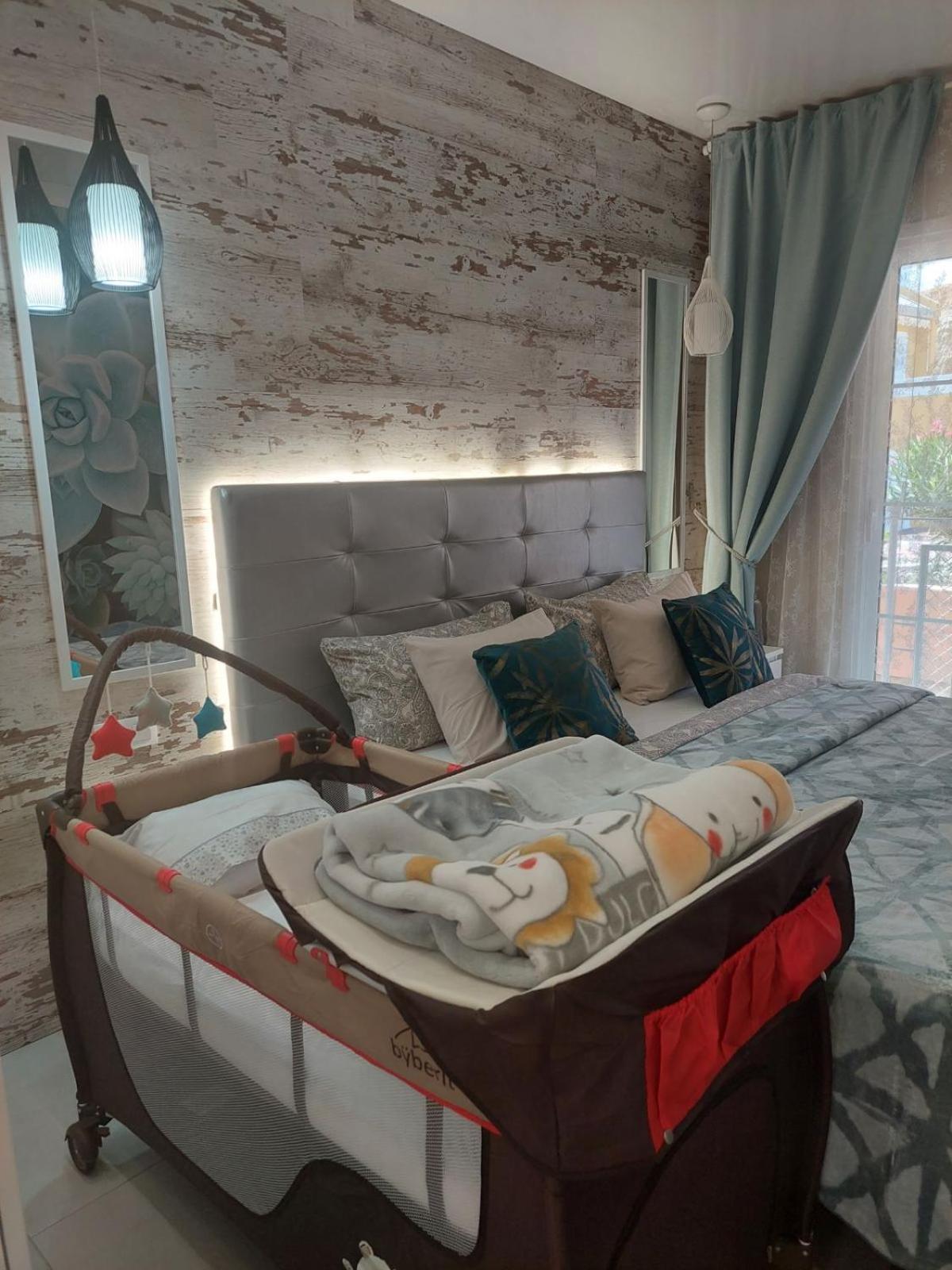 Orlando Luxury Apartament 阿德耶 外观 照片