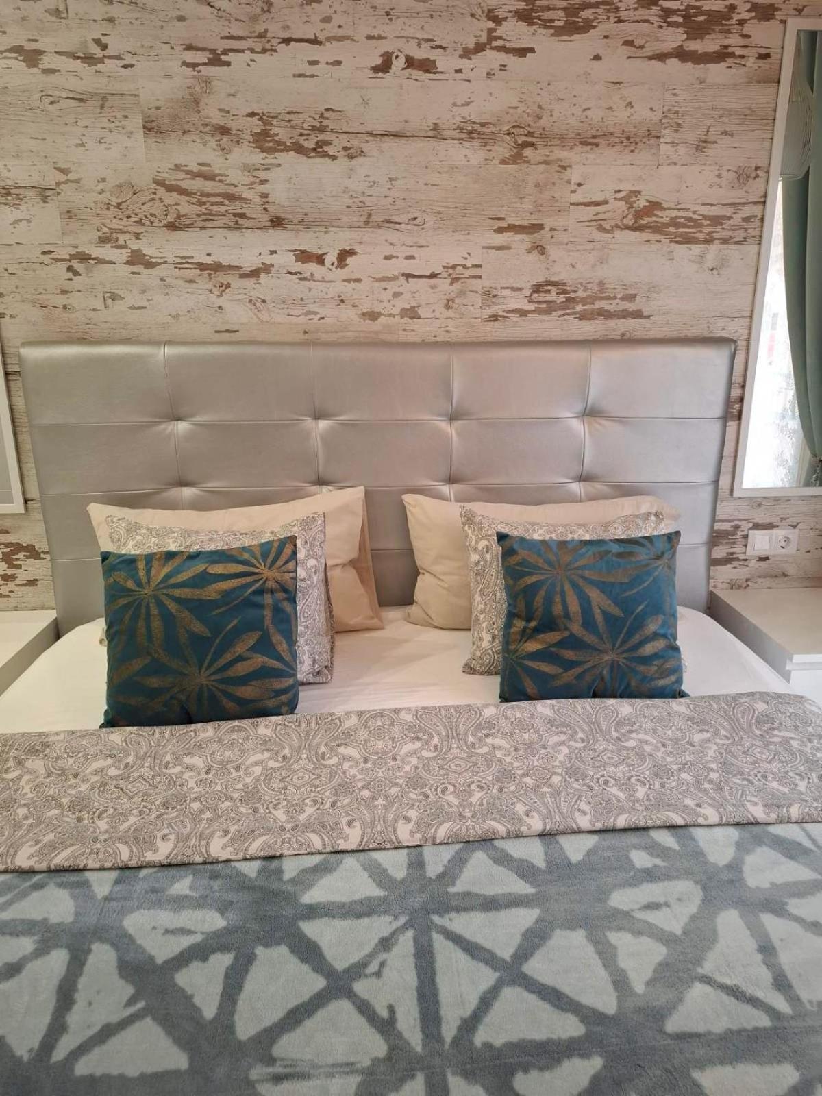 Orlando Luxury Apartament 阿德耶 外观 照片